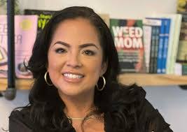 Bonnie Castro's Instagram, Twitter & Facebook