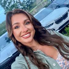 I hate when yall record the club to fast & i cant see if i see my man in  there