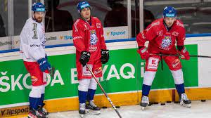 Při třetím dílu série euro hockey tour mohou debutovat obránce filip král z komety brno, útočník oscar flynn z mladé boleslavi a brankář nick malík. Jxqrnj70berm M