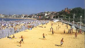 San sebastián is bevoorrecht met zulke heerlijke stranden, die ongelooflijk schoon zijn en direct aan de stad grenzen. Strand Ondarreta Donostia San Sebastian Strand In Gipuzkoa Tourismus Euskadi Tourismus Im Baskenland