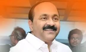 Satheesan completed his primary education from panangad high school. à´ªà´±à´µ àµ¼ à´Žà´¨ à´± à´¹ à´¦à´¯à´¤ à´¤ à´¨ à´± à´­ à´— à´®à´± à´± à´° à´Ÿà´¤ à´¤ à´®à´¤ à´¸à´° à´• à´• à´² à´² à´µ à´¡ à´¸à´¤ à´¶àµ» à´Ž à´Žàµ½ à´Ž Paravur Is Part Of My Heart Vd Satheesan Mla Madhyamam