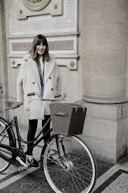 Pin By Janina On Moodboard Parisian Fashion Style Jeanne Damas