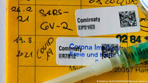 Peste 340.000 de certificate digitale ue privind covid au fost generate, joi,. Europa Vaccinare Obligatorie Anti Covid Cancelara Merkel Respinge Ideea Europa Dw 14 07 2021