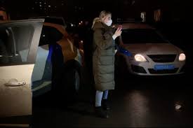 По информации телеканала, в турецкой столице соболь совершит. Lyubov Sobol Zaderzhali U Doma Predpolagaemogo Otravitelya Navalnogo Mbh Media