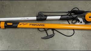 Fiskars 5′ power stroke garden hand pruning stik tree pruner tools fiskars store. Fiskars Will Walk You Through How To Destroy Its Recalled Pole Saw For A Full Refund Bob Vila