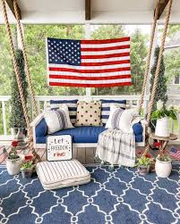 You'll receive email and feed alerts when new items arrive. 30 Gorgeous And Inviting Farmhouse Style Porch Decorating Ideas