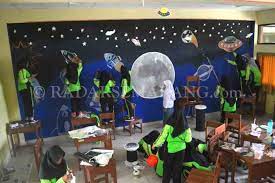 Contoh contoh soal ini hanya sebatas soal latihan untuk memperkaya wawasan dan pengetahuan. 19 Lukisan Dinding Kelas Ipa Rudi Gambar