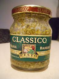 Joie Patisserie Chicken With Creamy Pesto Sauce