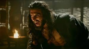 Presenting the song 'binte dil' video song from padmaavat in the voice of arijit singh, music by sanjay leela bhansali and lyrics by a m turaz. I Would Vomit After Every Scene Reveals Ranveer Singh About Shooting Padmaavat Film Tv Images