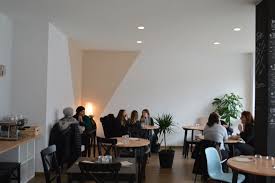 La Popina Bordeaux Bastide Au Cœur Du Quartier De La Bastide Une Adresse Un Peu Deroutante A Vu Le Jour En Septembre Dernier Bordeaux Bastide Restaurant