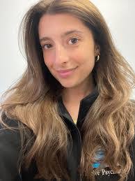 Janet Simone's Instagram, Twitter & Facebook