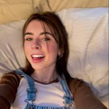 Sydney Maxwell (Sydmax8)