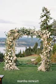 73 Wedding Arches That Will Instantly Upgrade Your Ceremony Wedding Arch Branch Arch Wedding Wedding Arch Rustic