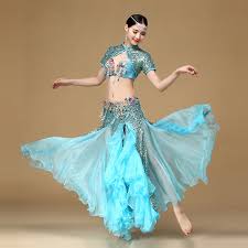 Le tue forniture di costumi danza online comodamente dalla poltrona centinaia di incantevoli costumi per danza classica, moderna e contemporanea specificamente tagliati sui movimenti dei ballerini. Costumi Di Danza Del Ventre Costume Di Ballo Danza Orientale Donne Belly Dance Costume Set Compresi Reggiseno Gonna E Giacca Belly Dance Costumes Belly Dance Costume Setoriental Dance Costumes Aliexpress