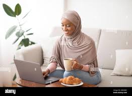 Hijab teacher student hi-res stock photography and images - Page 4 - Alamy