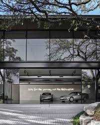 Pin By Tommy Carlsson On Dasma In 2020 Car Garage Modern Garage Doors Garage Design