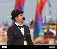 Colour portrait of actor hi-res stock photography and images - Page 14 -  Alamy