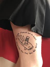 Discover thousands of free thigh tattoos & designs. Ivy Klomp R Hodeisland I See A Tattoo On My Right Thigh