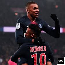 Junior neymar has a total of 5 asssists, 31 key passes i believe that jr neymar is far way better than kylian mbappe and he will possibly win world best if he returns back to fcb. Givemesport Kylian Mbappe Neymar Jr Have Scored Or Facebook
