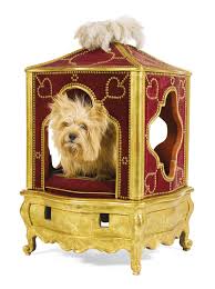 A Rare Giltwood And Gesso Dog S Sedan Chair Louis Xv Circa 1765 Lot Sotheby S Dog Houses Dog Bed Dog House