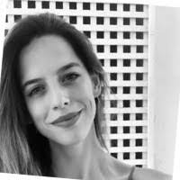 Jennifer Cuthbertson's Instagram, Twitter & Facebook