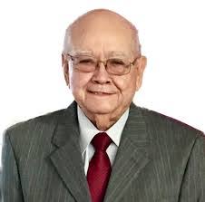 Vivian Cisneros's Instagram, Twitter & Facebook