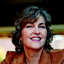 Sacha Bronwasser liest aus „Was du nie sehen wirst“