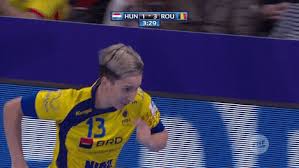 La page officielle du gif handball club (91). Womens Handball Running Gif By Ehf Find Share On Giphy