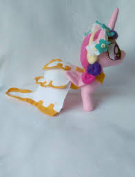 My little pony game lets play| raritys wedding dress designer game you can do with this link!hope u all have fun. Fleecefriendship Julia On Twitter You Know What Will Make Your Monday Better Princess Cadance In Her Wedding Dress Https T Co F5bpcpu7f8 Mylittlepony Mlp Plushie Pony Handmade Brony Princesscadance Https T Co Wnhwfvvijz