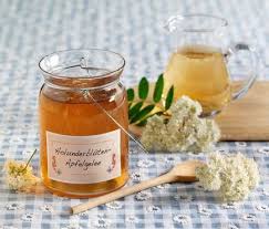 Holunderbluten Apfel Gelee Rezept Gelee Holunder Marmelade Holunderblutengelee Mit Apfelsaft