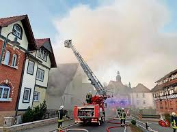 207 likes · 10 talking about this. Schalkau Binnen Minuten Stand Das Haus Lichterloh In Flammen Sonneberg Neuhaus Insudthuringen