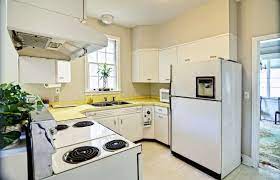 This color factually still belongs to the gray category, but it usually has a strong beige undertone. 65 Kitchens With White Appliances Photos Home Stratosphere