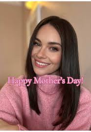 Happy Mother’s Day to all the incredible mums in Ireland and the UK! 💚  Today, we’re celebrating the women who fill our lives with love, strength,  and song. Wishing you a beautiful day 💐 #CelticWoman ...