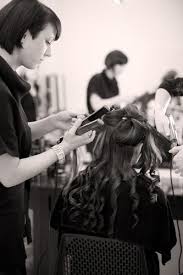 Getting a good haircut doesn't have to be expensive. Cutting Crew Vienna Ii