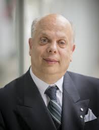 Acsana Fernando (@Acsanaf)