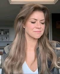 This going to be my last post I don't see 😭😭any man that can marry me 😭😭