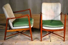 Finn Juhl Fireside Chairs 1stdibs Com Vintage Lounge Chair Fireside Chairs Furniture