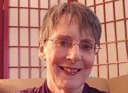 Linda Mastro's Instagram, Twitter & Facebook