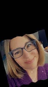 Colleen Tuthill's Instagram, Twitter & Facebook