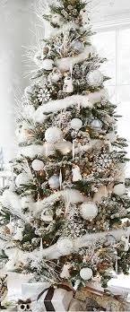 Decorating a cozy cabin christmas tree rustic, canadiana & glam christmas tree | holiday series. 55 Rustic Christmas Decorating Ideas Country Christmas Decor For 2020 White Christmas Tree Decorations Christmas Decorations Rustic Christmas Tree Inspiration
