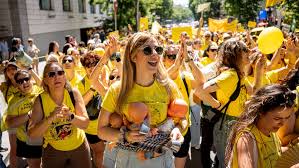 Las educadoras infantiles toman las calles de Madrid por su dignidad laboral: “Se llenan la boca de salud mental y nos tienen acribilladas”