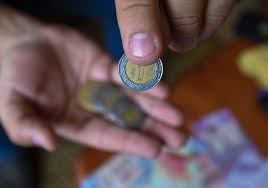 Peso se aprecia luego de 3 jornadas de pérdidas