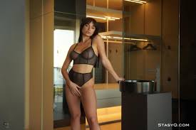 Watch Lolla Vip getting naked in bathroom and taking shower