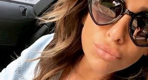 Ecco le sue parole sull'argomento: Francesca Costa Chi E Marito Figli Eta Vita Privata Carriera Della Mamma Di Zaniolo Ospite A C E Posta Per Te