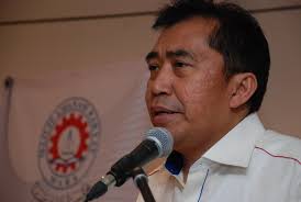 Sementara itu, 52 penerima dikurniakan darjah kebesaran panglima setia mahkota (psm) yang juga membawa gelaran tan sri. 218 Terima Darjah Pingat Kebesaran Pahang