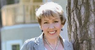 Jõhvikas, krõpsudega vinüülplaat ja allkirjastatud volikiri