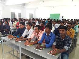 Sona Yukti S Training And Career Guidance Workshop At Periyar University Constituent College Of Arts An Soft Skills Training Skills Development Career Guidance