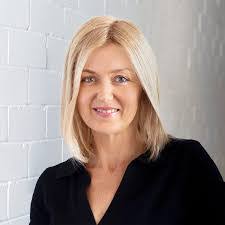 Bernadette Hurley's Instagram, Twitter & Facebook