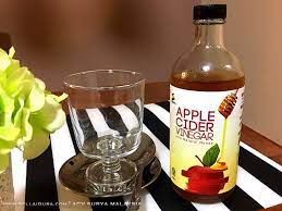 You've likely used apple cider vinegar in cooking or even cleaning tasks, but you need to introduce apple cider vinegar gummies into your wellness routine, stat. 20 Kebaikan Minum Cuka Apple Apple Cider Vinager Acv Bella Idura
