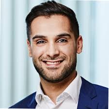 I mandags nåede jeg en kæmpe milepæl, da jeg bestod den mundtlige  revisoreksamen og derved snart kan kalde mig statsautoriseret revisor!  Tusind tak til familie, venner og kollegaer for den store… |